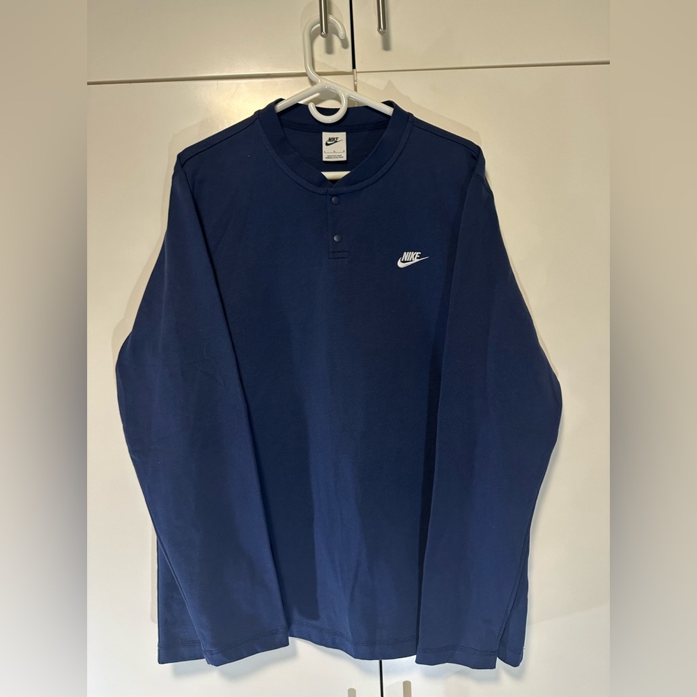 Nike Club Fleece Henley Shirt Men's L Navy Blue Long Sleeve 2 Button FZ6630-410